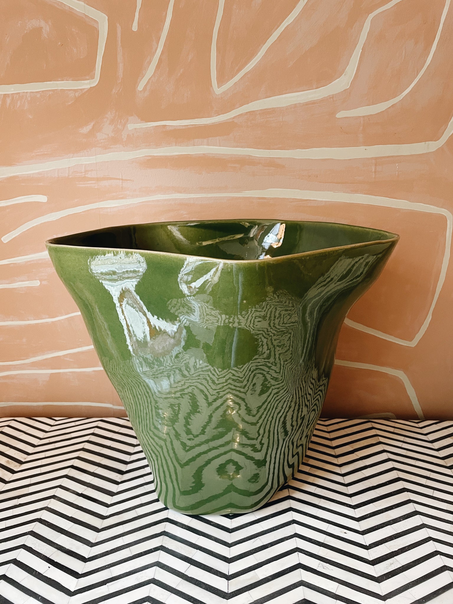 Vase Green Zwam Shaped