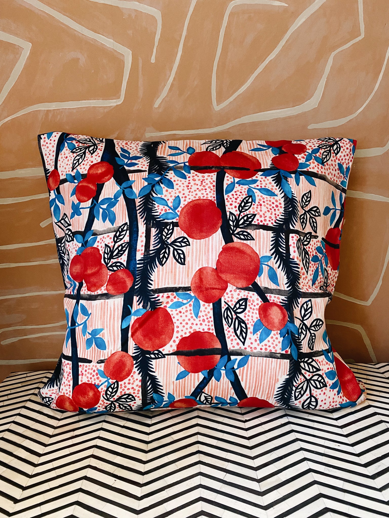 Cushion Square Apples